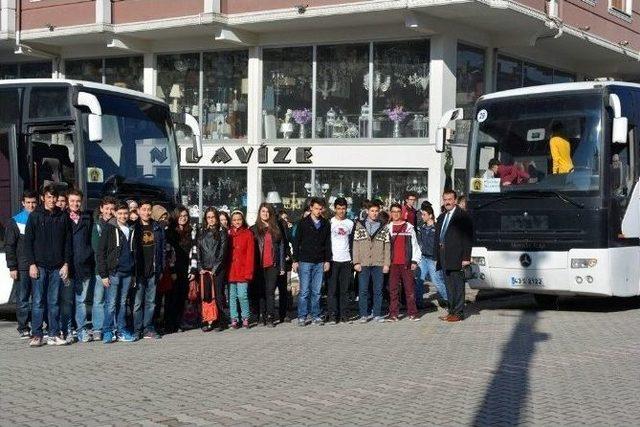 Eğitimciler T&uuml;bitak Sergisine Gitti 1