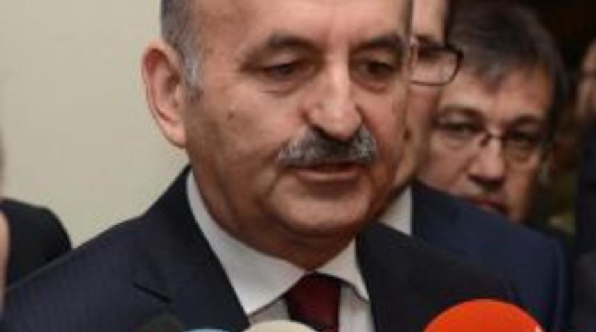 Bakan M&uuml;ezzinoğlu: Domuz Gribi Haftaya G&uuml;ndemimizden D&uuml;şecek