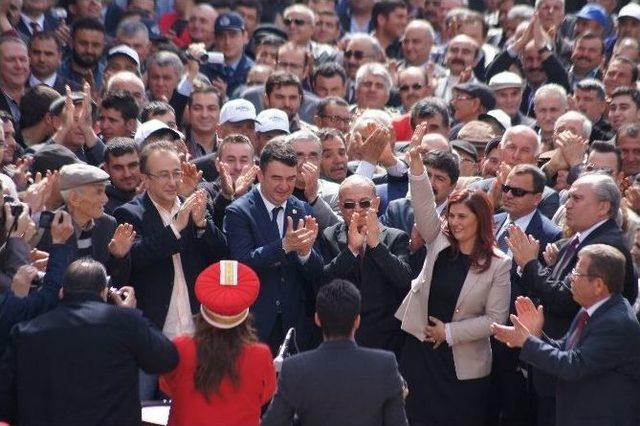 Çerçioğlu, Yazıkent Kapalı Pazar Yeri’nin Açılışını Yaptı