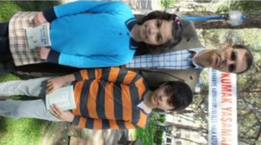 Kitap Kurdu Kardeşler Takdir Topladı