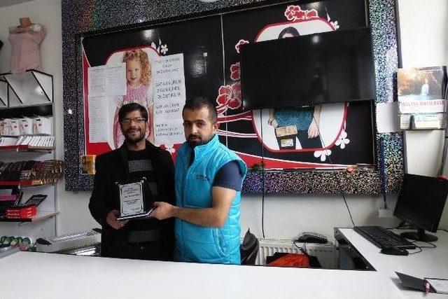 Muhtardan Kaymakama Plaket 2