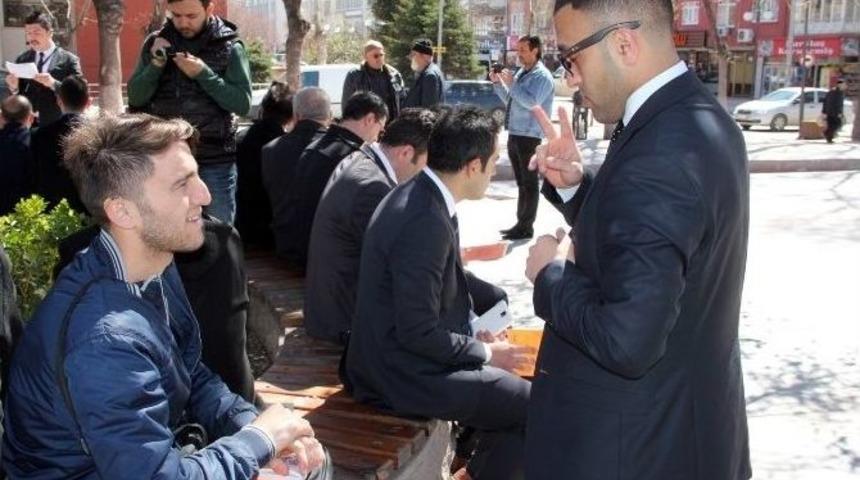 Engellilerden Kitap Okuma Eylemine Destek