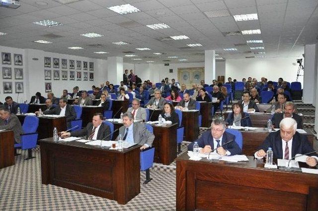 Edremit Belediye Meclisi Cem Evlerine İbadethane Stat&uuml;s&uuml; Verilmesini Kabul Etti 2