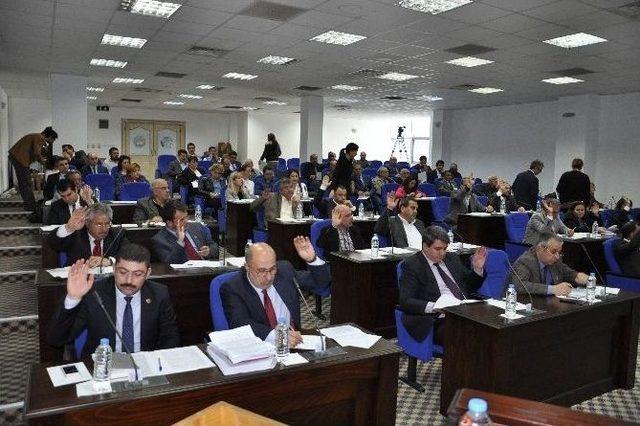 Edremit Belediye Meclisi Cem Evlerine İbadethane Stat&uuml;s&uuml; Verilmesini Kabul Etti 3