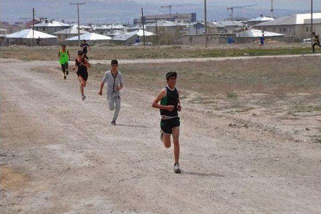 Van’da Atletizmi Geliştirme Projesi