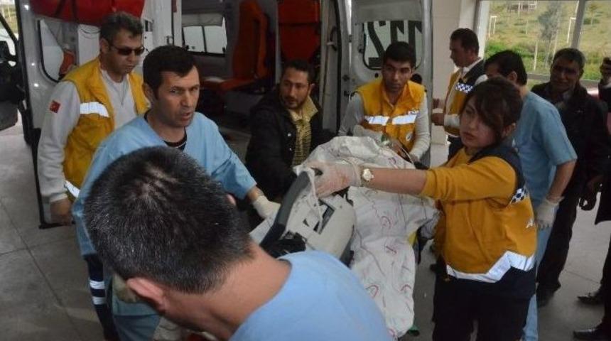 Karaman&rsquo;da Bı&ccedil;aklı Kavga: 1 Yaralı