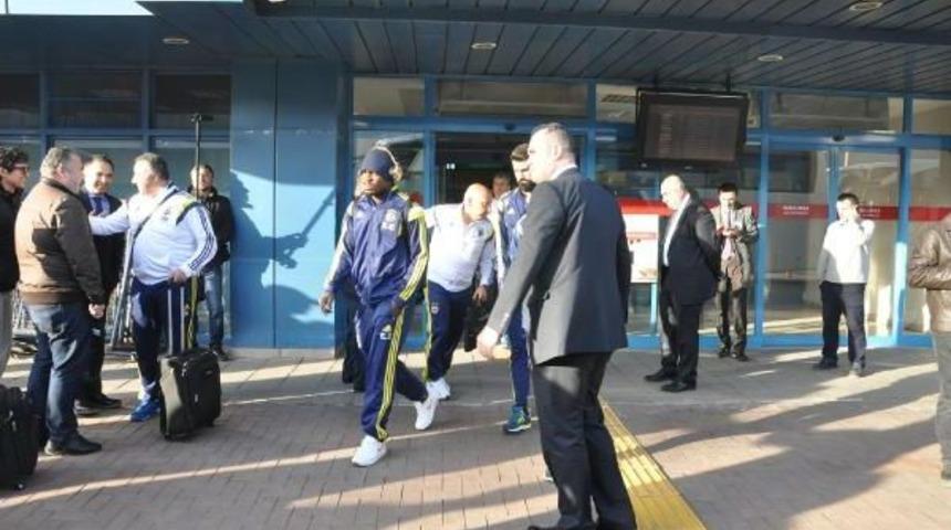 Fenerbah&ccedil;e Kafilesi Trabzon&rsquo;A Geldi
