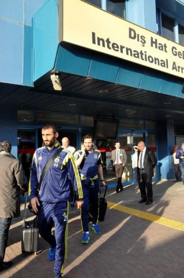 Fenerbahçe Kafilesi Trabzon’A Geldi