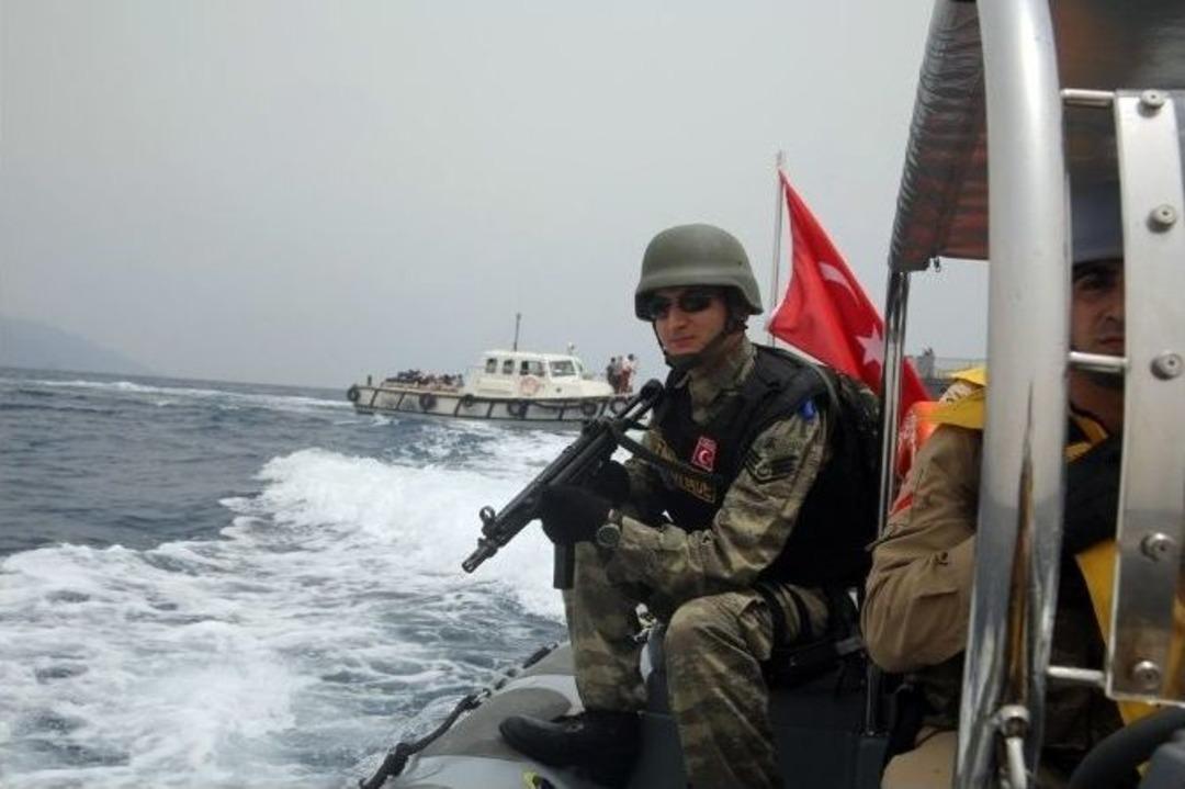 Aden&rsquo;de 55 Vatandaş Tcg B&uuml;y&uuml;kada Korveti Tarafından Tahliye Edildi