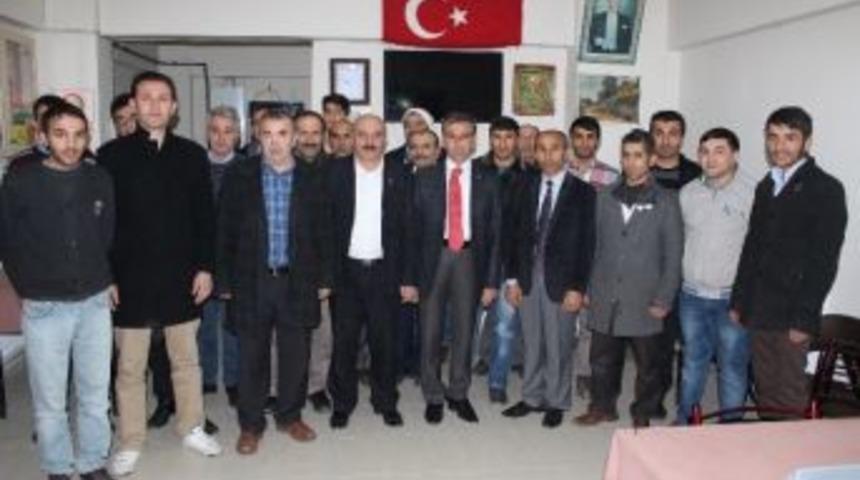 Bozkurt, Se&ccedil;im &Ccedil;alışmalarını S&uuml;rd&uuml;r&uuml;yor