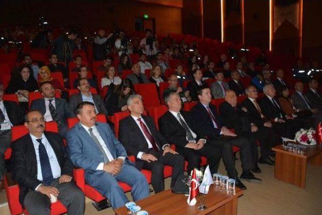 Çib Yönetim Kurul Başkanı: Ortadoğu'daki Krizler Çelik Ihracatını Olumsuz Etkiliyor