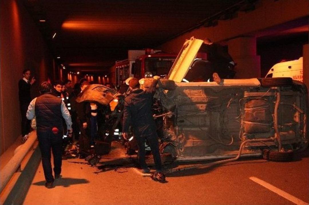 Takla Atan Aracın Motoru Yerinden S&ouml;k&uuml;ld&uuml;: 1 Yaralı