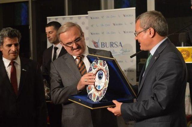 Bursa&rsquo;da Kardeş Şehir Buluşması 1