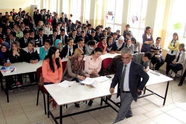 Araban Anadolu Lisesinde M&uuml;nazara Etkinliği 2
