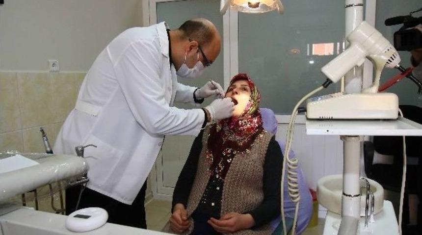 Bayraklı&rsquo;da 6. Diş Polikliniği Hizmete Girdi
