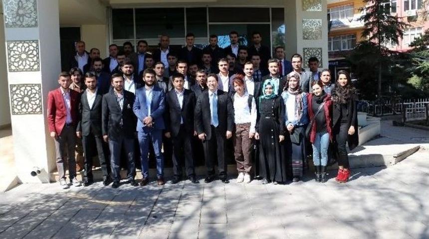 Başkan Yazgı&rsquo;ya Ak Gen&ccedil;lik&rsquo;ten Ziyaret