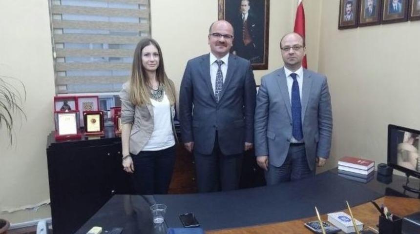 İskenderoğlu Ziyaretlerini S&uuml;rd&uuml;r&uuml;yor