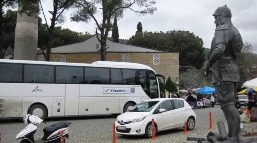 Turist Mekan Birgi&rsquo;de Trafik Karmaşıklığı