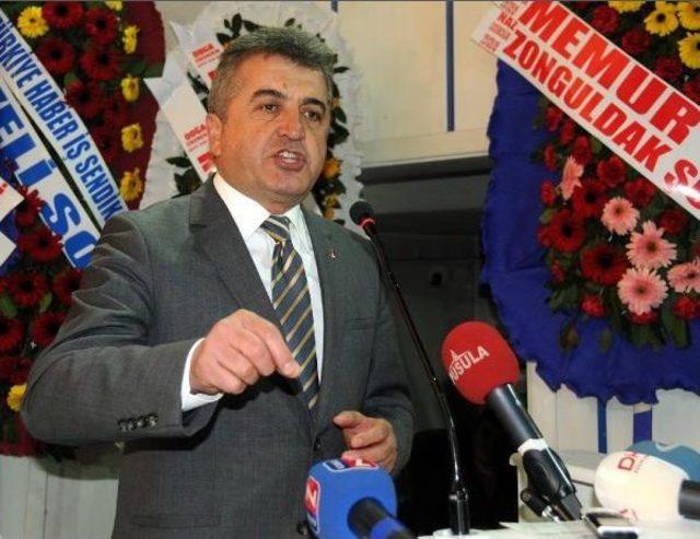 Chp'li Akkaya: Bu Ayaklar Kokmuş, Kokuşmuş Ayaklar