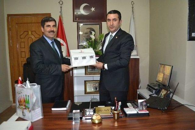 Başkan Asya&rsquo;dan Kızılay Başkanına Ziyaret 1