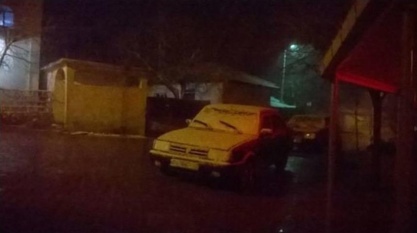 Kaynarca K&ouml;y&uuml;&rsquo;nde Nisan Karı