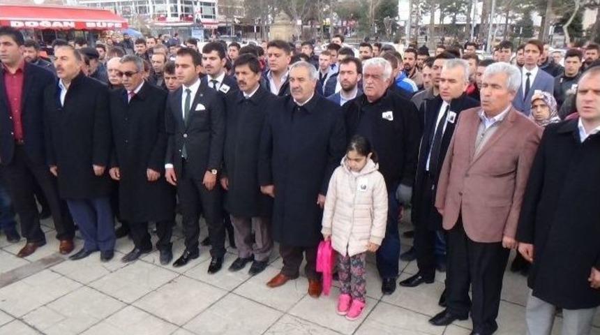 Alparslan T&uuml;rkeş &Ouml;l&uuml;m&uuml;n&uuml;n 18. Yılında Erzincan&rsquo;da Yad Edildi