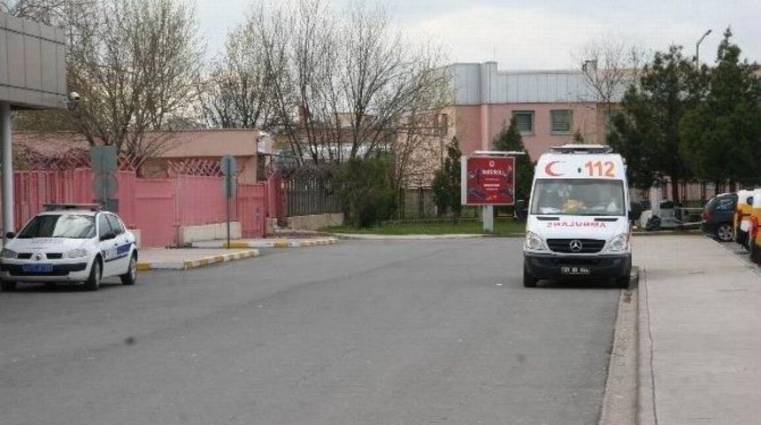 Diyarbakır Havaalanın&rsquo;da Bomba Paniği