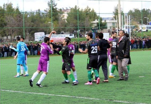 Kavgalı Maçın Galiba Gapspor Oldu