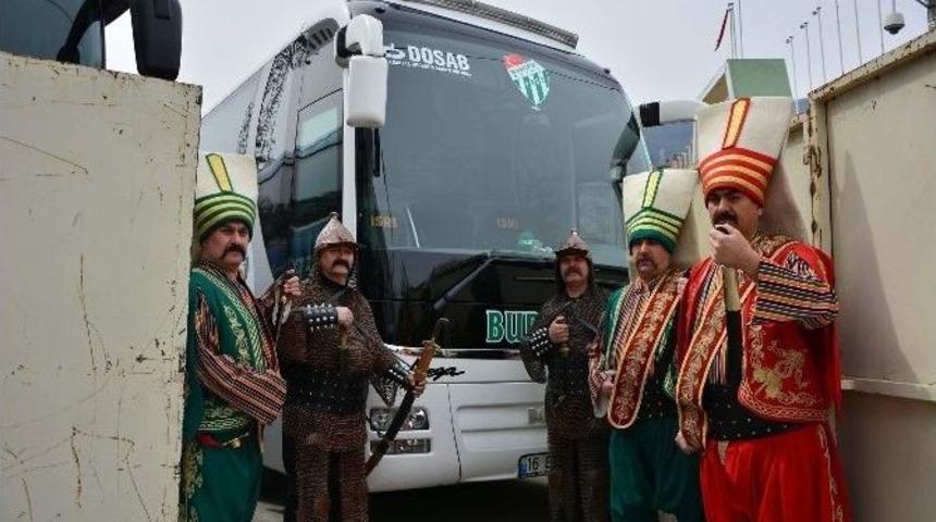 Bursaspor&rsquo;a Mehter Takımı Desteği