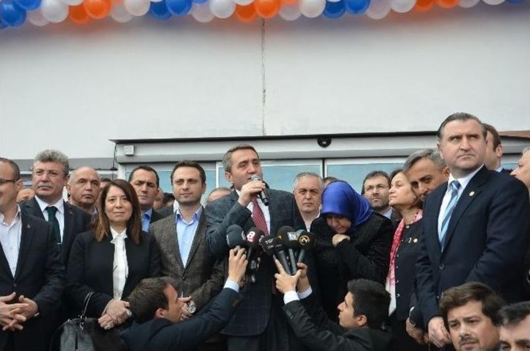 Ak Parti 2. B&ouml;lge Se&ccedil;im Merkezi A&ccedil;ıldı