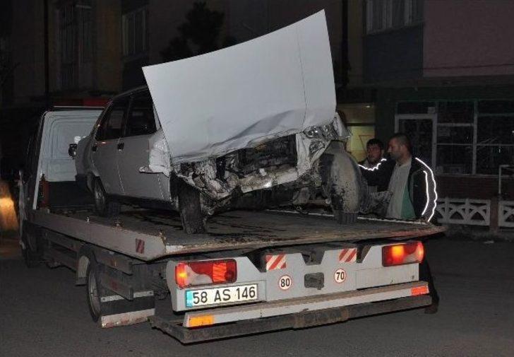 Aşırı Hız Kazaya Neden Oldu: 4 Yaralı G4