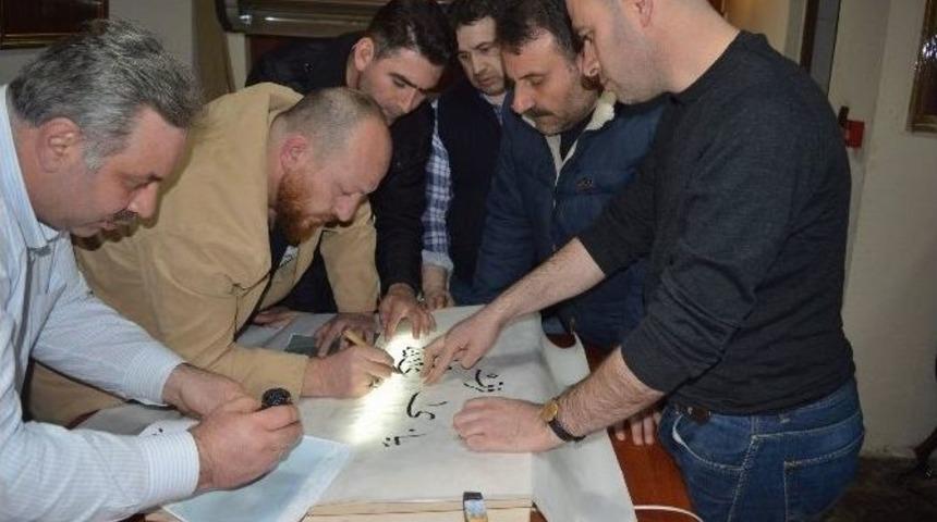 Bursalı Hattatlardan &Ccedil;anakkale Şehitlerine Vefa