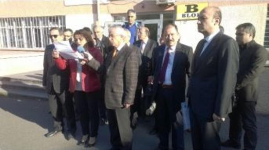 &Ouml;ğretmenler İlk Derse Girmedi