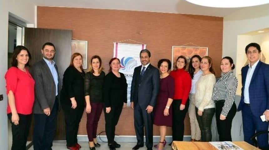 Atay, 100. Buluşmasını Bayanlarla Yaptı