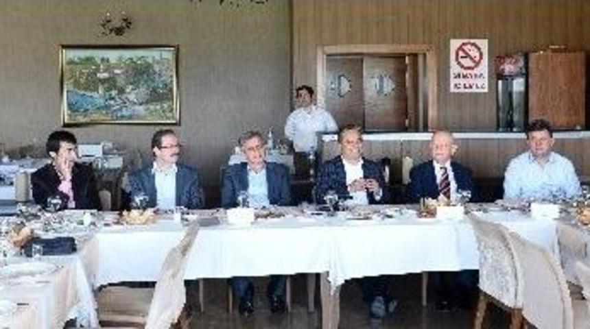 Uysal&rsquo;dan Seyahat Projesi