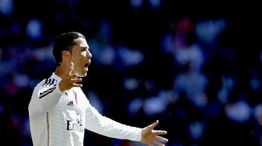 Ronaldo 40 Takıma Bedel