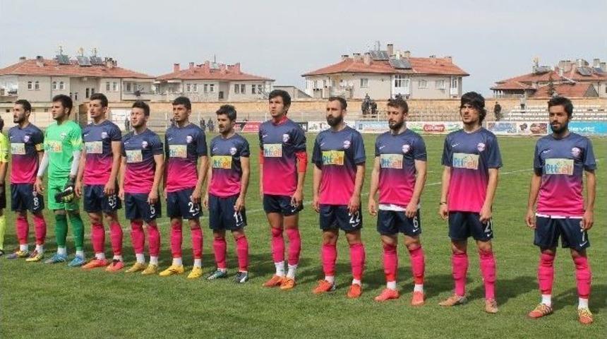Karaman Belediyespor Deplasmandan Galibiyetle D&ouml;nd&uuml;