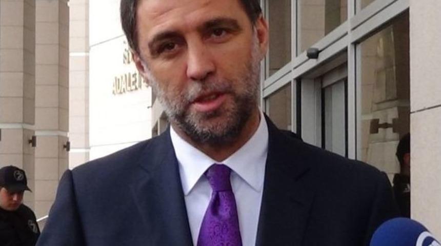 Hakan Ş&uuml;k&uuml;r Bağımsız Adaylık İ&ccedil;in Başvuruda Bulundu