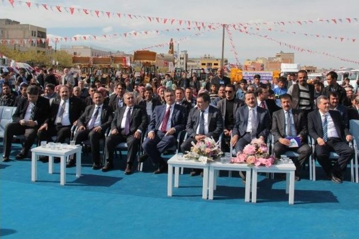 Eyy&uuml;biye Belediyesi&rsquo;nin Yeni Ara&ccedil;ları Hizmete Sunuldu