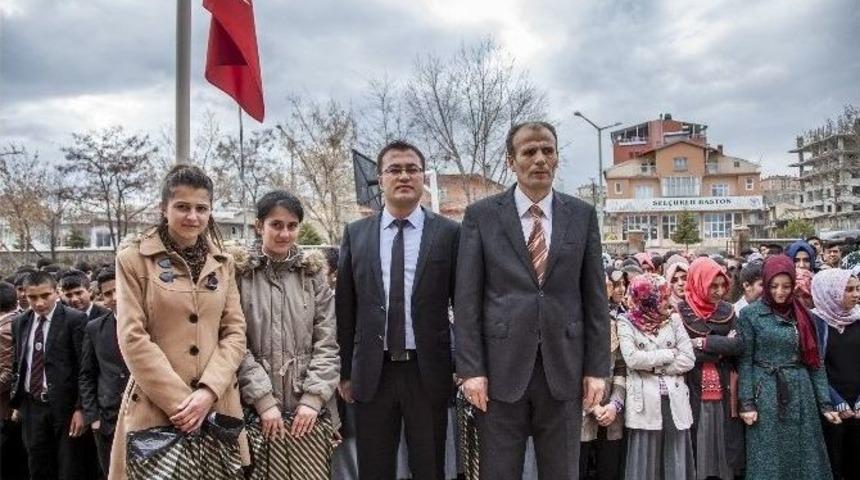 T&uuml;bitak Başarısı &Ouml;d&uuml;llendirildi