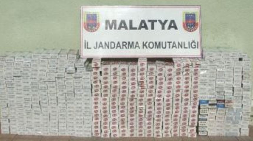 Yeşilyurt&rsquo;ta G&uuml;mr&uuml;k Ka&ccedil;ağı 5 Bin Paket Sigara Ele Ge&ccedil;irildi