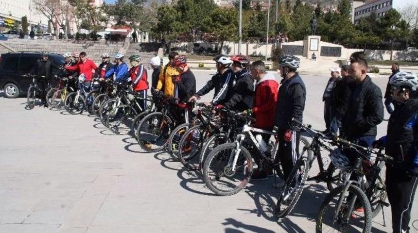 Yozgat&rsquo;tan Yerk&ouml;y&rsquo;e Bisiklet Turu D&uuml;zenledi