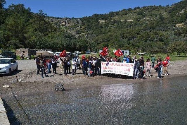 Dalaman’da İhaleye Çıkan Koylarda Temizlik Eylemi