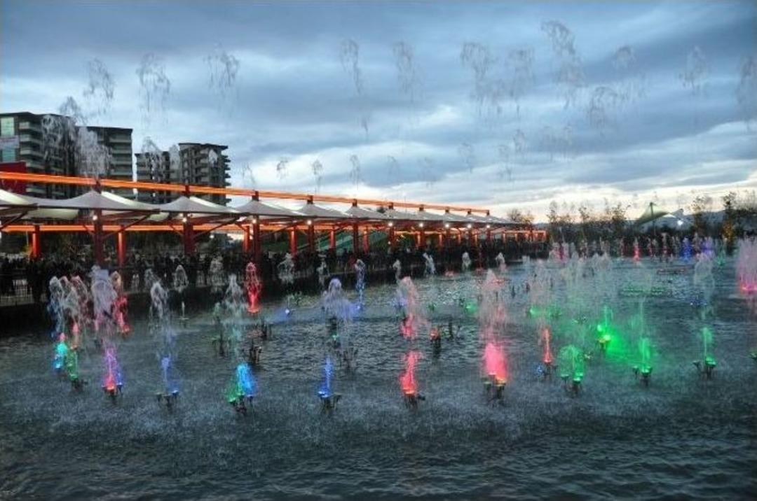 Kent Park&rsquo;taki Dev Havuz İlgi Odağı Oldu