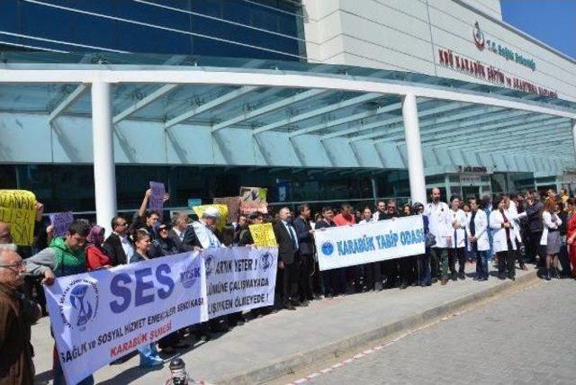 Karabük'te Doktora Saldırı Protesto Edildi