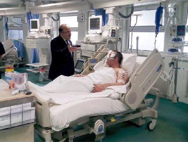 Fenerbah&ccedil;e Otob&uuml;s&uuml;ne Saldırı &Ccedil;ok Y&ouml;nl&uuml; Araştırılıyor: 50 Kişilik &Ouml;zel Ekip Oluşturuldu 3