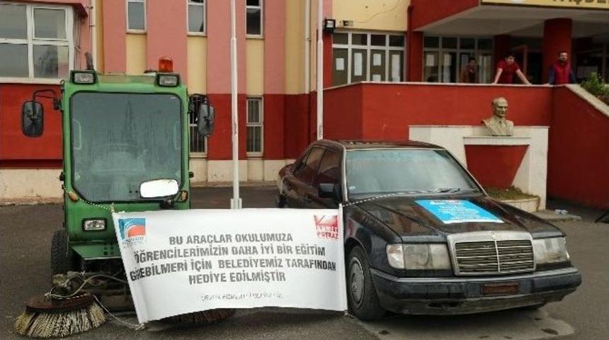 Hurda Ara&ccedil;lar Eğitim İ&ccedil;in Hibe Edildi