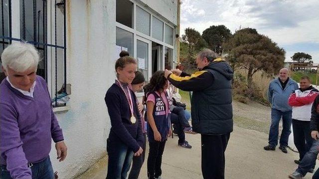 Ayvalık Yelken İhtisas Kulübü Başarıya Doymuyor