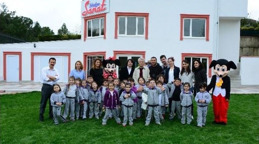 Şahinkayalı Minikler Fotoğraf &Ccedil;ekmeyi &Ouml;ğreniyor