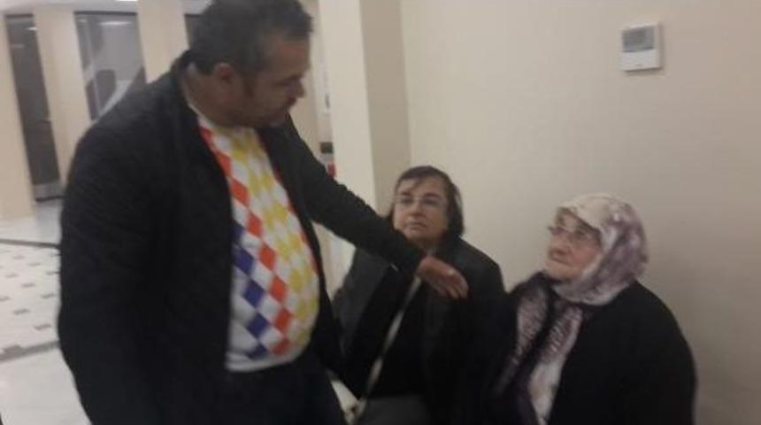 Yaşlı Kadın Dolandırılmaktan Son Anda Kurtuldu